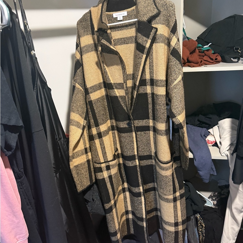 Liz Claiborne Black and Tan Plaid Cardigan